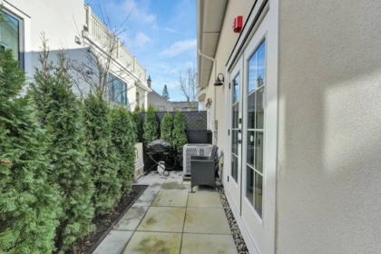 Swimming Pool Photo of 1232 W 26th Avenue, Vancouver, BC