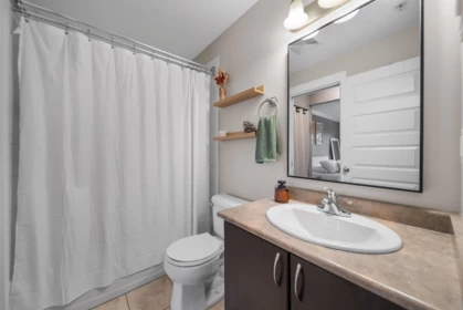 Powder Room Photo of 405 2515 Park Drive, Abbotsford, BC