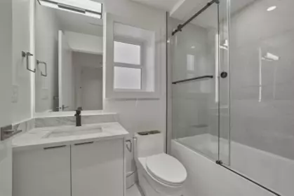 Swimming Pool Photo of 3118 W 42nd Avenue, Vancouver, BC