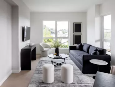111/211 422 E 3rd Street, North Vancouver, BC, North Vancouver — Apartment/Condo for sale