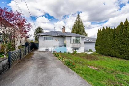 Kitchen Photo of 8255 18th Avenue, Burnaby, BC