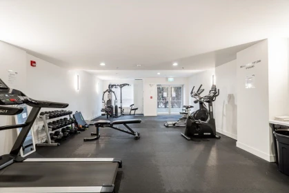 Hallway Photo of 303 19567 64 Avenue, Surrey, BC
