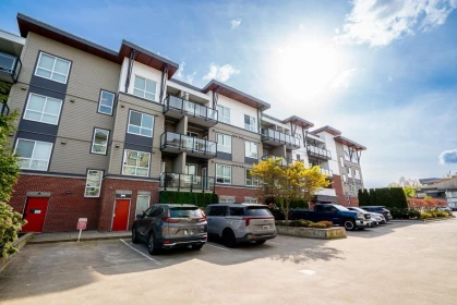 303 19567 64 Avenue, Surrey, BC, Surrey — Apartment/Condo for sale
