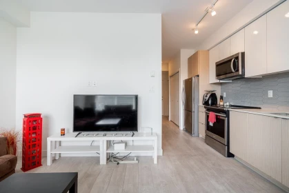 Primary Bedroom Photo of 303 19567 64 Avenue, Surrey, BC