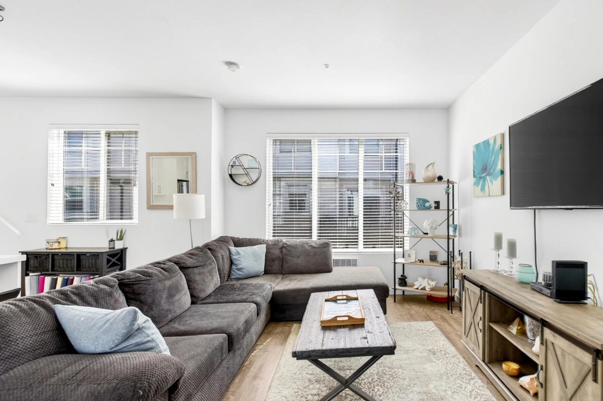 Living Room Photo of 7 11272 240 Street, Maple Ridge, BC