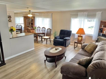 6 31313 Livingstone Avenue, Abbotsford, BC, Abbotsford — Manufactured Home for sale