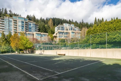 Fitness Center Photo Near 3112 Deer Ridge Drive, West Vancouver, BC