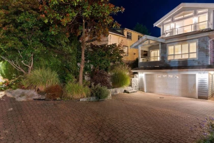 Street View Photo of 2517 Marine Drive, West Vancouver, BC