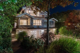2517 Marine Drive, West Vancouver, BC