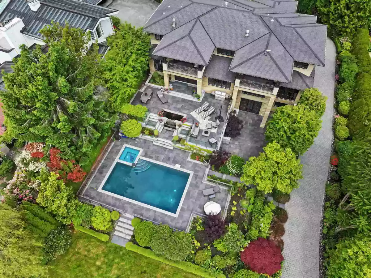 Family Room Photo of 1075 Groveland Road, West Vancouver, BC