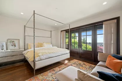Outdoor Deck Photo of 1075 Groveland Road, West Vancouver, BC