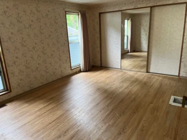 Walk-In Closet Photo of 53 2315 198 Street, Langley, BC