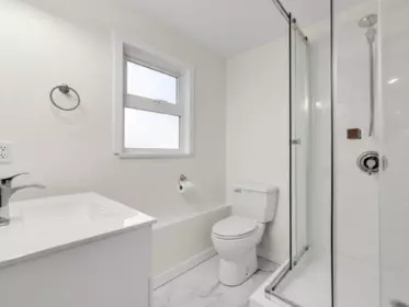 Mudroom Photo of 5153 Cliff Drive, Tsawwassen, BC