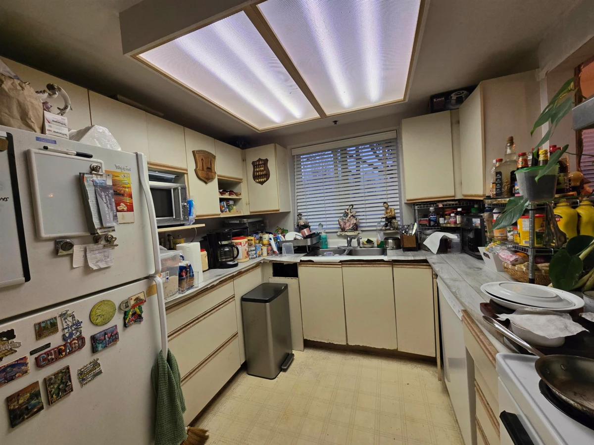 Dining Area Photo of 100 8655 Jones Road, Richmond, BC