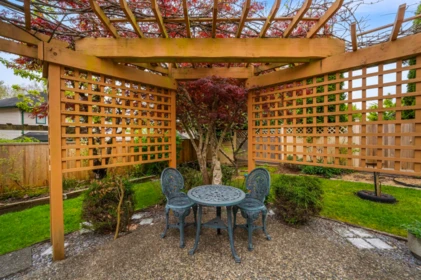 Hot Tub / Spa Photo of 14076 86a Avenue, Surrey, BC