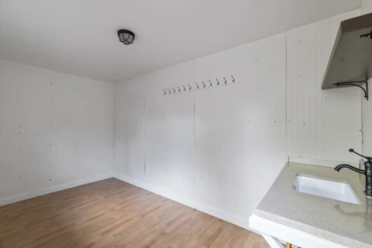 Loft / Bonus Room Photo of 744 Kilkeel Place, North Vancouver, BC
