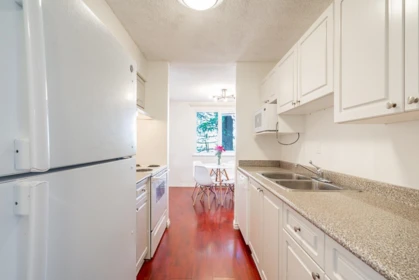 Kitchen Island Photo of 506 9541 Erickson Drive, Burnaby, BC
