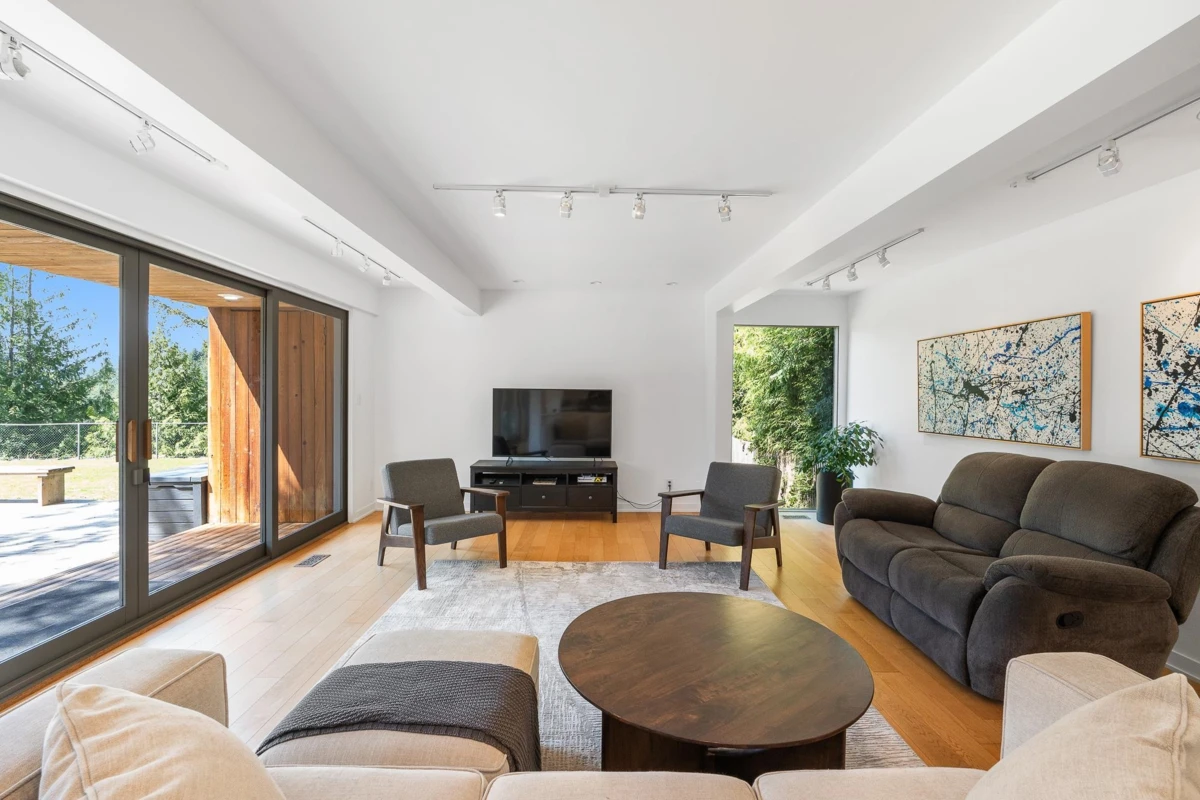 Family Room Photo of 4697 Woodview Place, West Vancouver, BC
