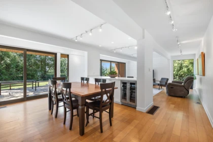 Kitchen Photo of 4697 Woodview Place, West Vancouver, BC