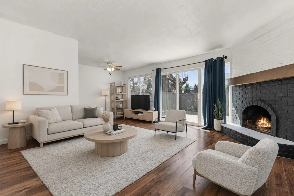 Family Room Photo of 49 46689 First Avenue, Chilliwack, BC
