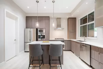 Kitchen Photo of 112 262 Salter Street, New Westminster, BC