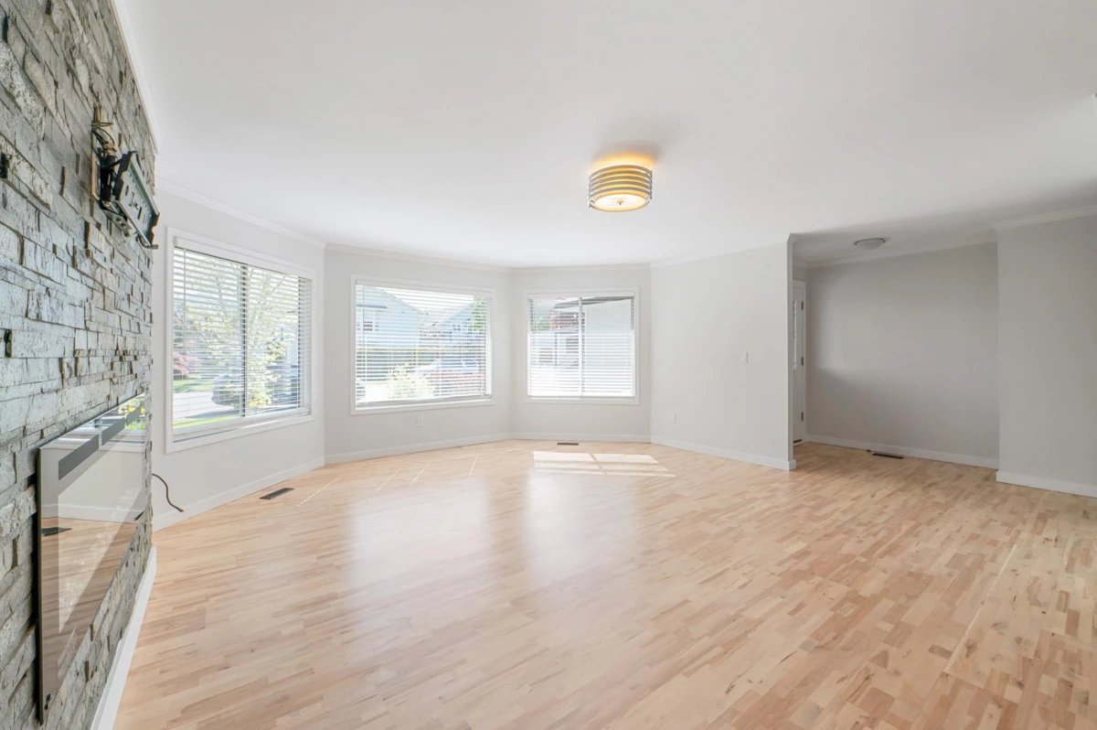 Dining Area Photo of 5937 Cambridge Street, Chilliwack, BC