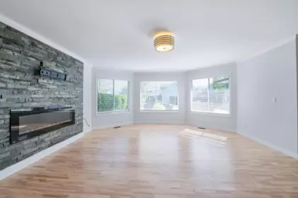 5937 Cambridge Street, Chilliwack, BC, Chilliwack — Single Family Residence for sale