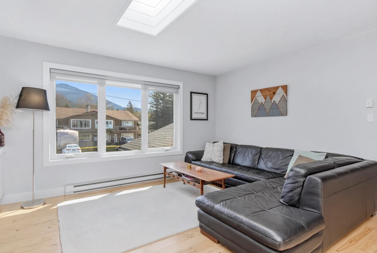Exterior Rear Photo of 41557 Rod Road, Brackendale, BC