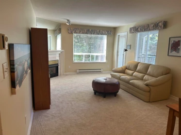 204 1533 Best Street, White Rock, BC, White Rock — Apartment/Condo for sale