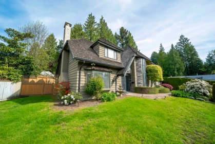 435 Inglewood Avenue, West Vancouver, BC, West Vancouver — Single Family Residence for sale