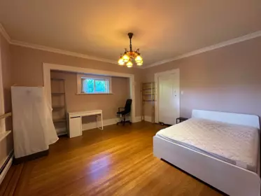 Bedroom 3 Photo of 4678 W 3rd Avenue, Vancouver, BC