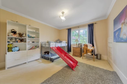 Loft / Bonus Room Photo of 1850 Mathers Avenue, West Vancouver, BC