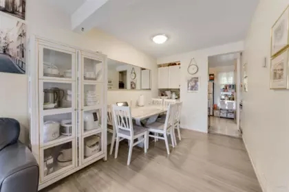 Kitchen Island Photo of 72 13756 Central Avenue, Surrey, BC