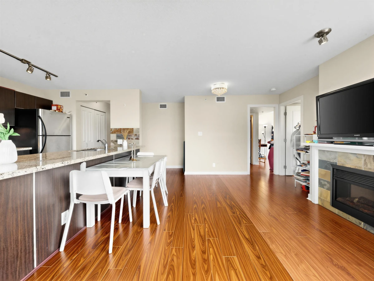 Dining Area Photo of 607 6068 No. 3 Road, Richmond, BC