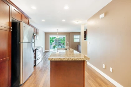 Kitchen Island Photo of 25 6555 192a Street, Surrey, BC
