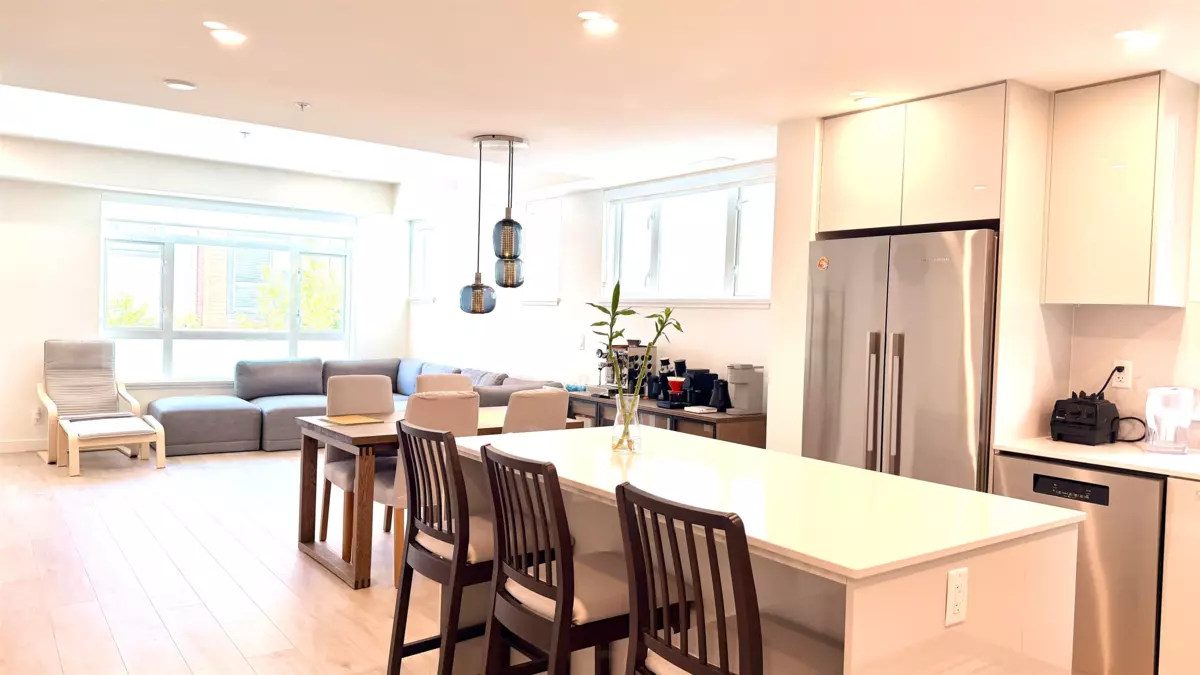 Dining Area Photo of 26 10333 River Drive, Richmond, BC