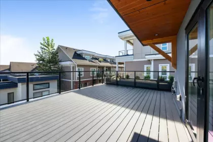 Entry Foyer Photo of 4854 Slocan Street, Vancouver, BC