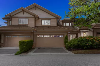 6 Beach Drive, West Vancouver, BC, West Vancouver — Townhouse for sale