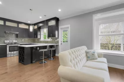 Kitchen Photo of 21033 80a Avenue, Langley, BC