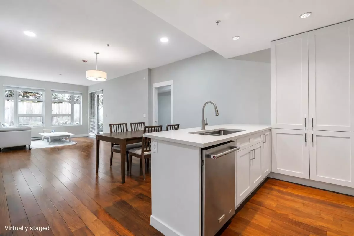Dining Area Photo of 106 1166 54a Street, Delta, BC
