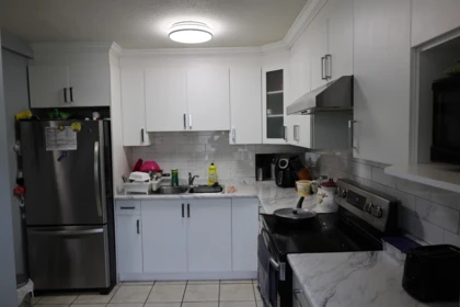 Kitchen Photo of 20 3075 Trethewey Street, Abbotsford, BC