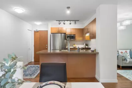 Breakfast Nook Photo of 206 3097 Lincoln Avenue, Coquitlam, BC