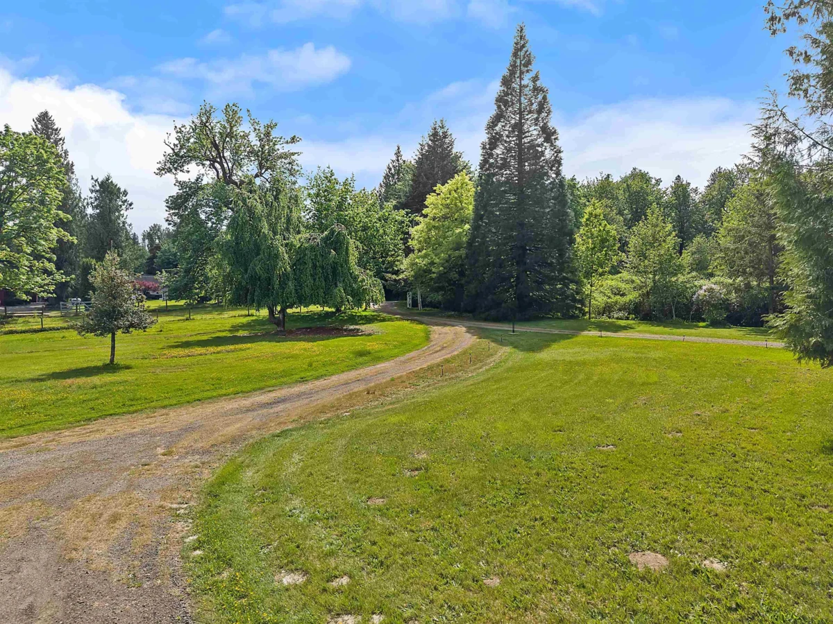 Family Room Photo of 29598 Galahad Crescent, Abbotsford, BC