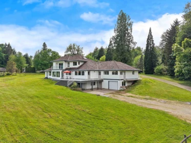 Backyard Photo of 29598 Galahad Crescent, Abbotsford, BC