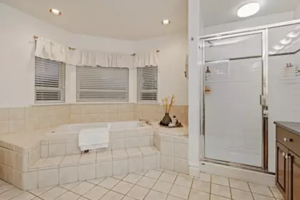 Powder Room Photo of 34743 Pakenham Place, Mission, BC