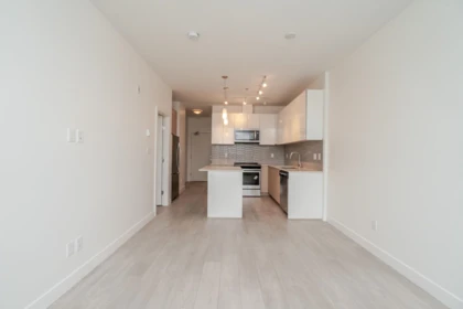 Walk-In Closet Photo of 404 19567 64 Avenue, Surrey, BC