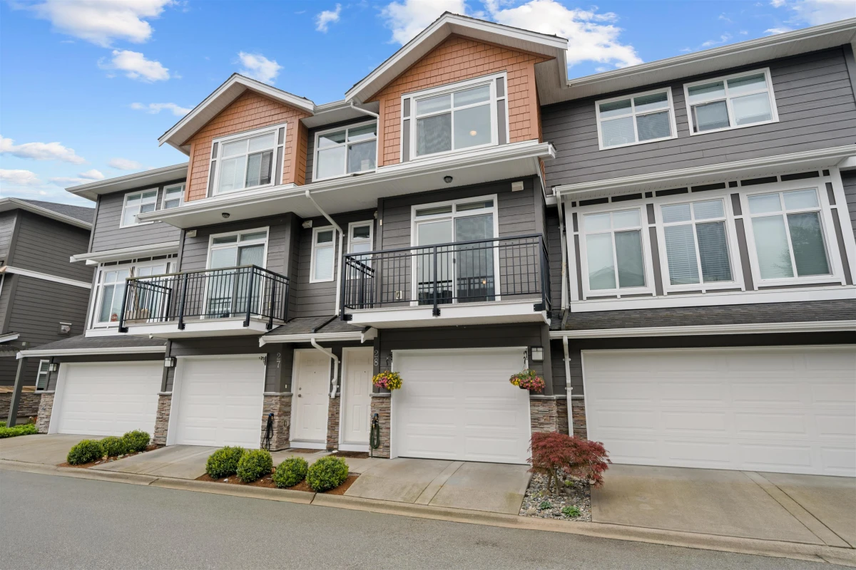 Living Room Photo of 28 11461 236th Street, Maple Ridge, BC