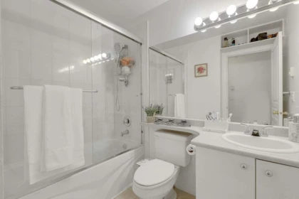 Powder Room Photo of 110 19700 56 Avenue, Langley, BC