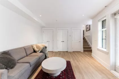 Hot Tub / Spa Photo of 1017 W 8th Avenue, Vancouver, BC