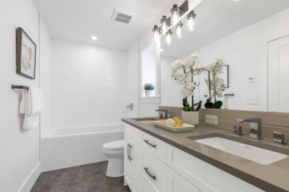 Mudroom Photo of 302 36545 Florence Drive, Abbotsford, BC